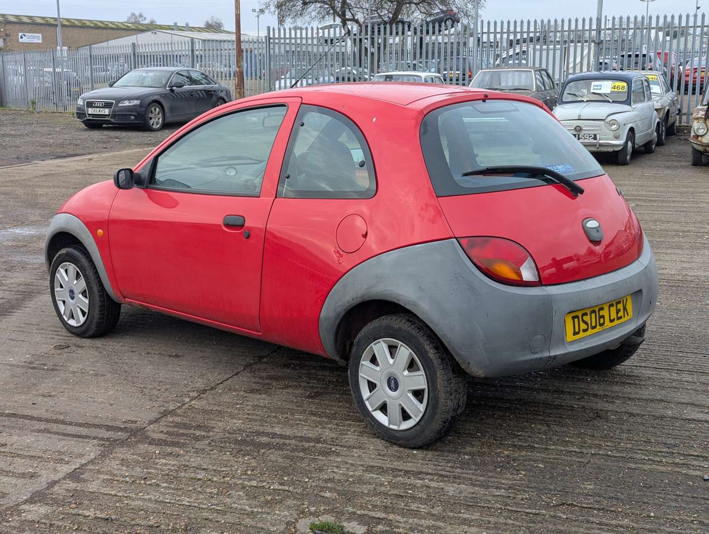 <p>2006 FORD KA DESIGN</p>
