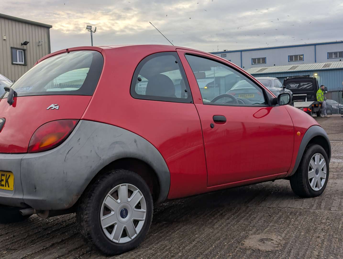 <p>2006 FORD KA DESIGN</p>