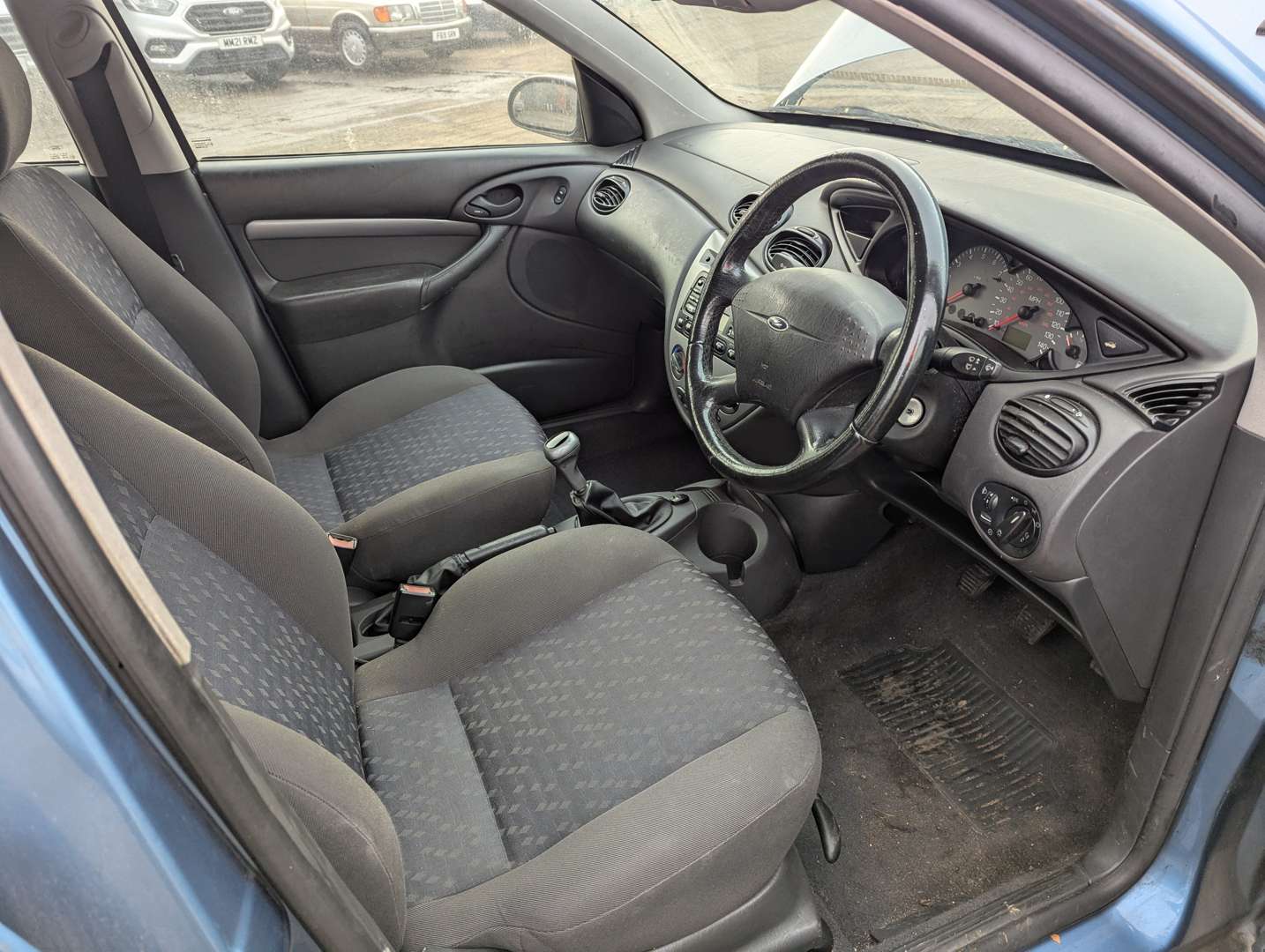 <p>2000 FORD FOCUS 1.8 ZETEC</p>