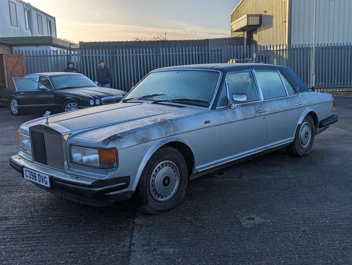 <p>1985 ROLLS ROYCE SILVER SPIRIT</p>