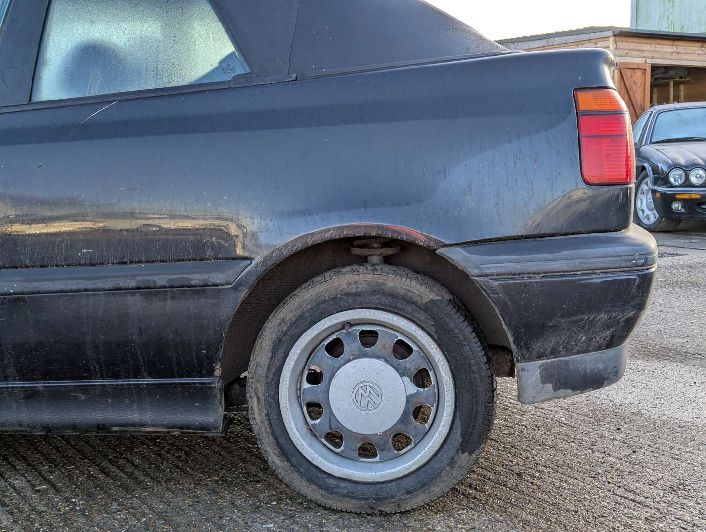 <p>1997 VW GOLF CABRIOLET</p>