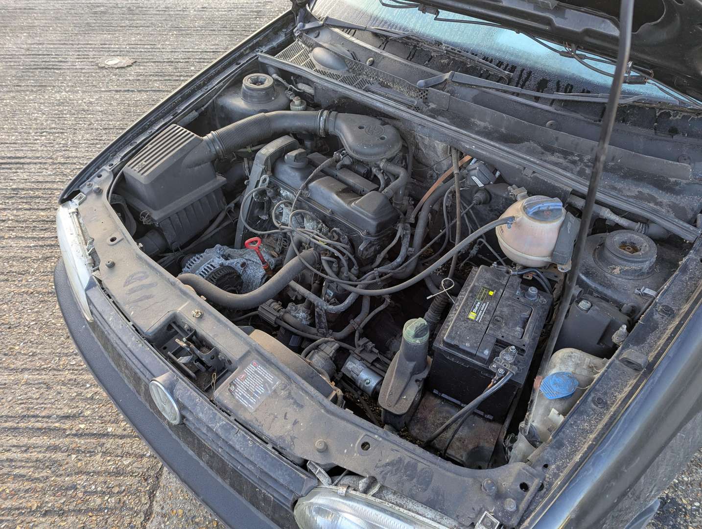 <p>1997 VW GOLF CABRIOLET</p>