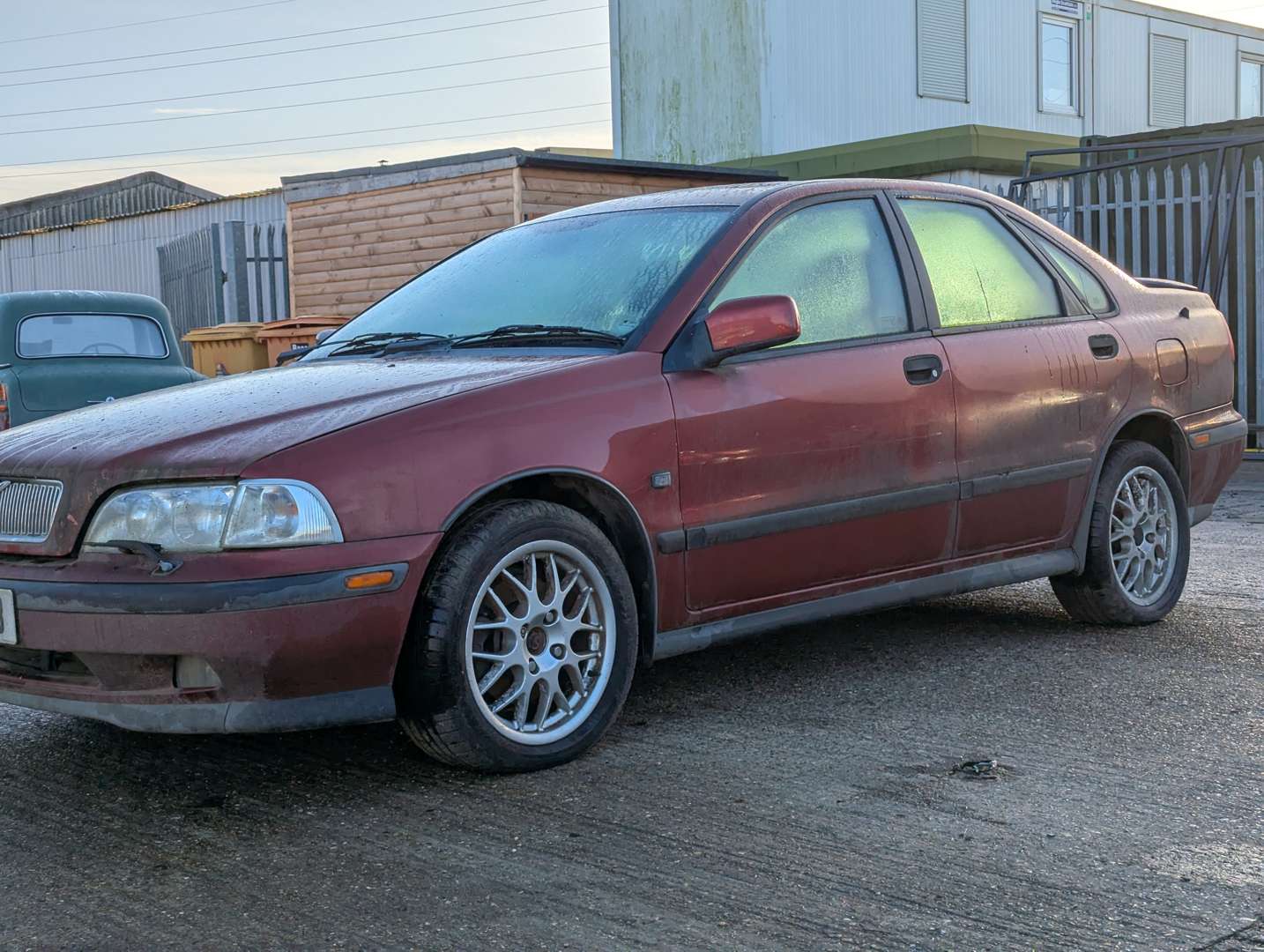 <p>1999 VOLVO S40 T4 SE AUTO</p>