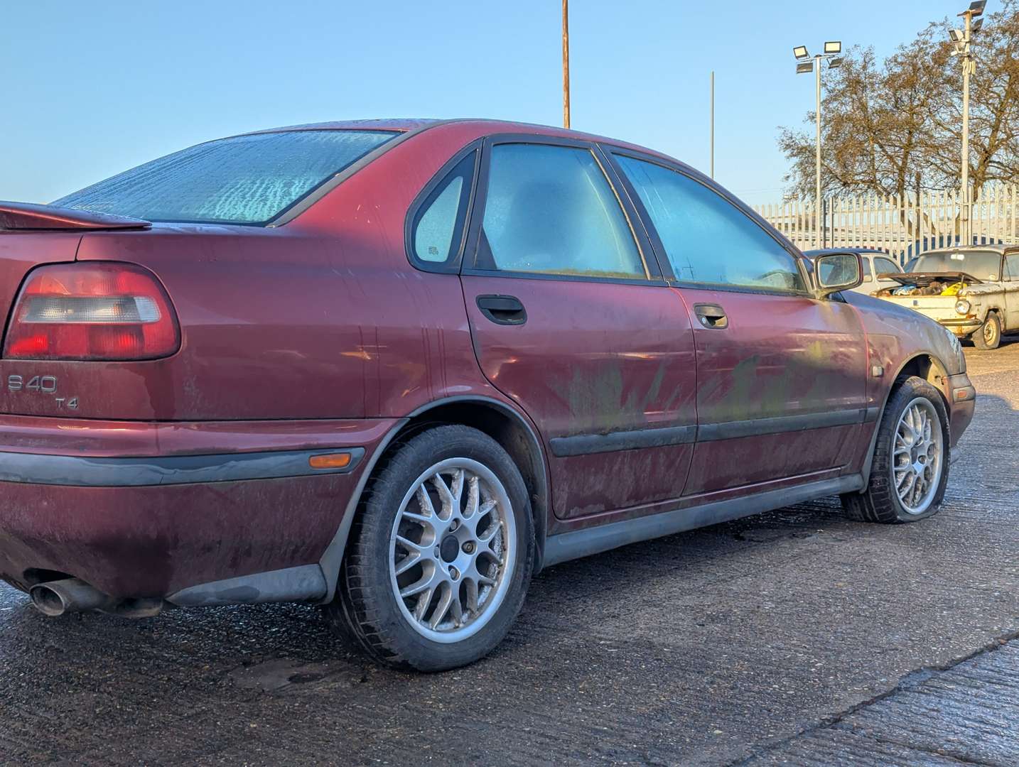 <p>1999 VOLVO S40 T4 SE AUTO</p>