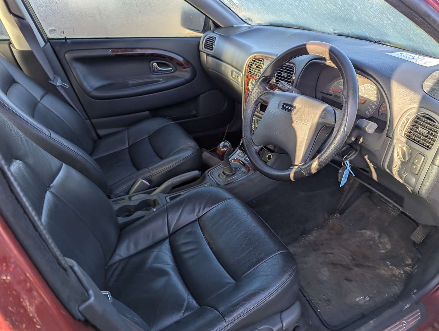 <p>1999 VOLVO S40 T4 SE AUTO</p>