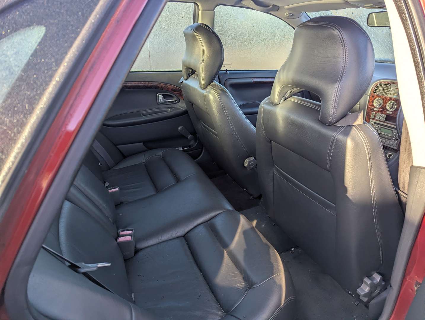 <p>1999 VOLVO S40 T4 SE AUTO</p>