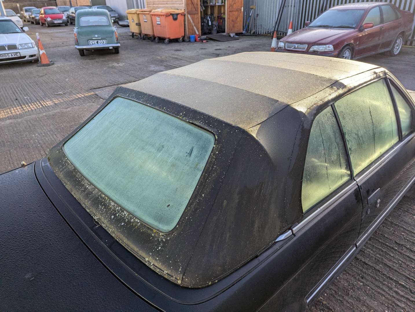 <p>1990 BMW E30 320I CONVERTIBLE</p>