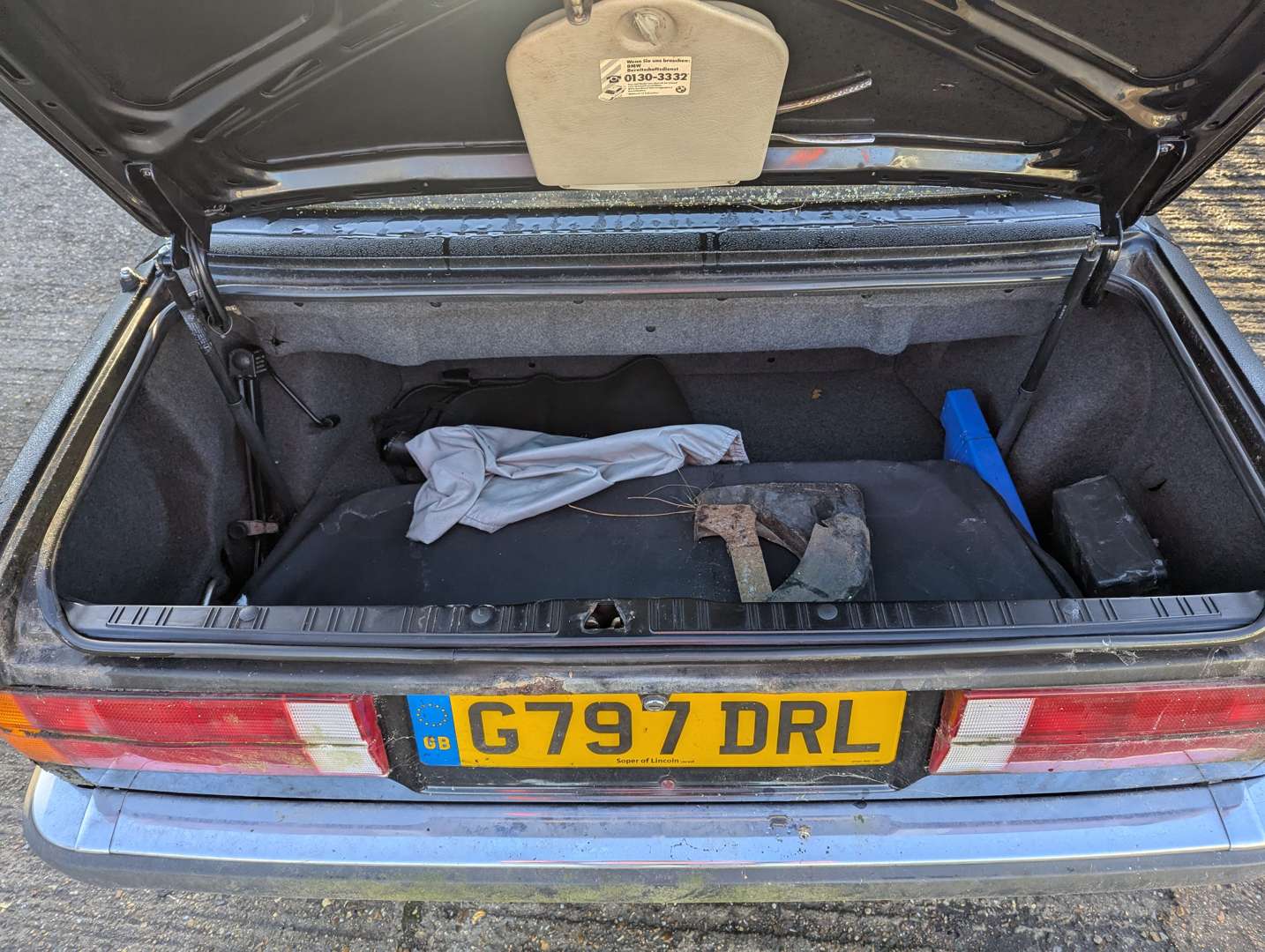 <p>1990 BMW E30 320I CONVERTIBLE</p>