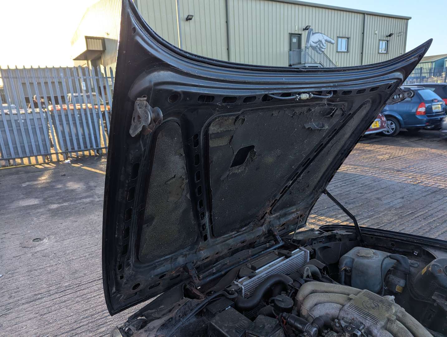 <p>1990 BMW E30 320I CONVERTIBLE</p>