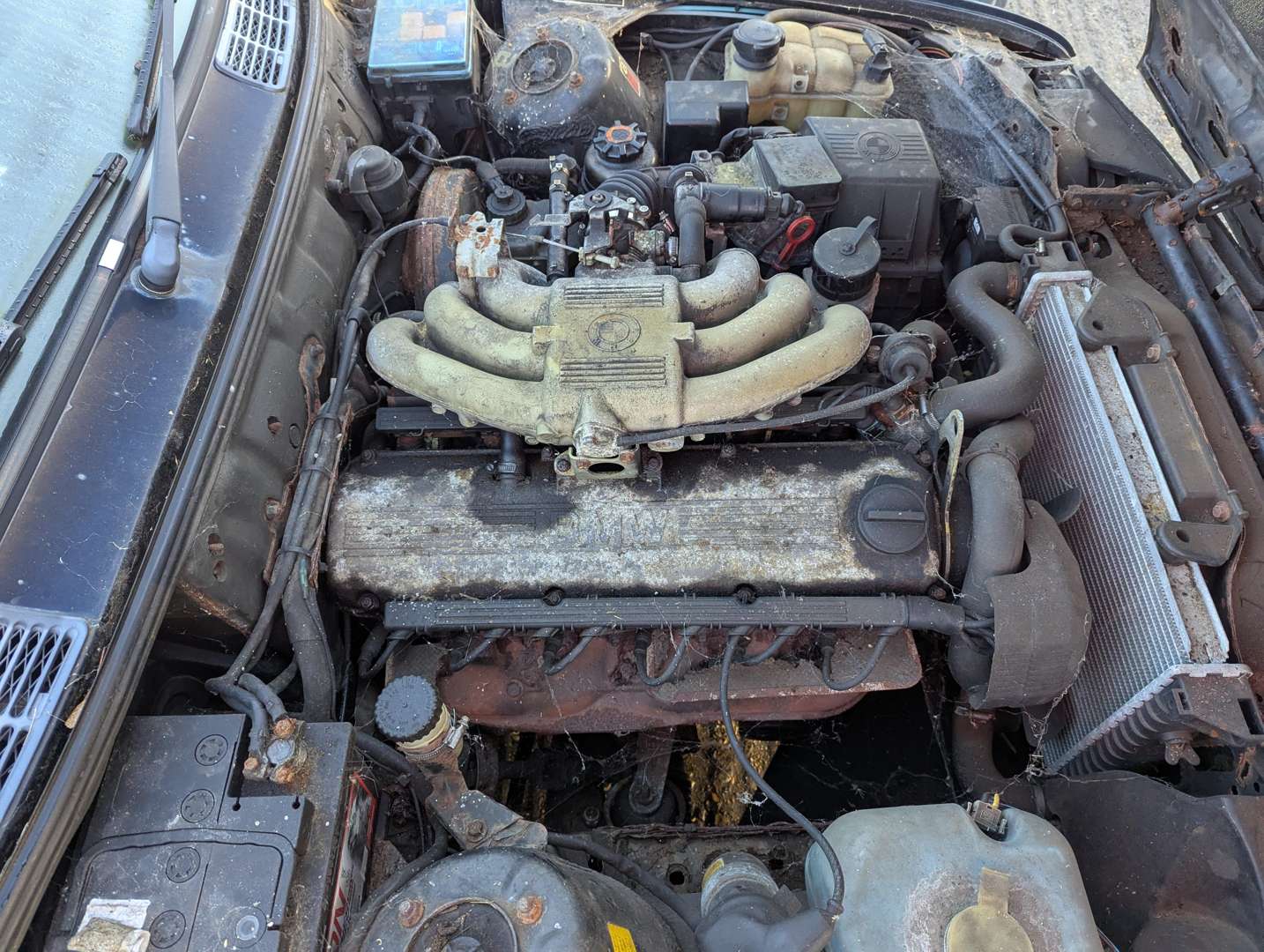 <p>1990 BMW E30 320I CONVERTIBLE</p>