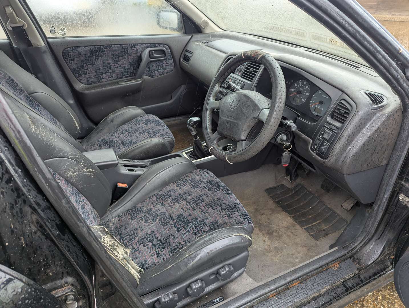 <p>1998 NISSAN PRIMERA GT</p>