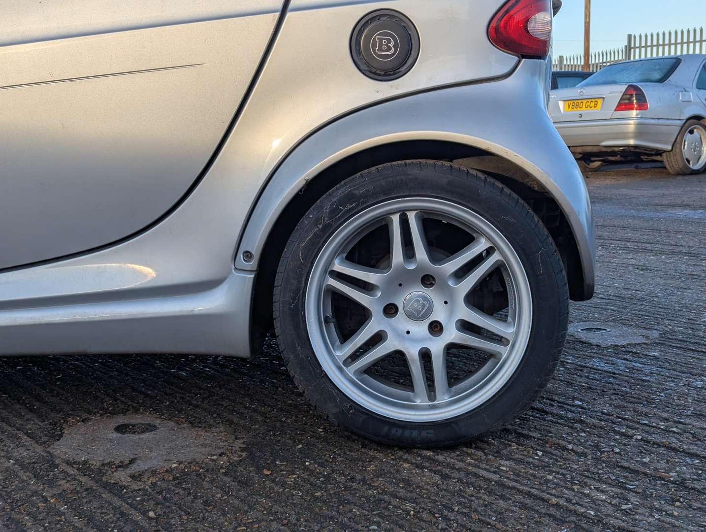 <p>2006 SMART FORTWO BRABUS 74 AUTO</p>