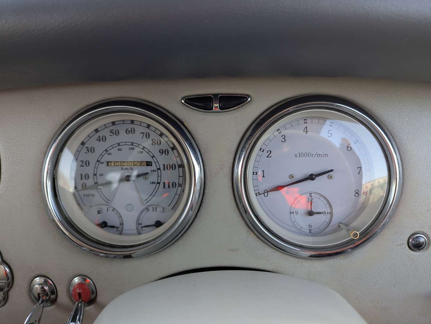 <p>1991 NISSAN FIGARO 1.0 AUTO</p>