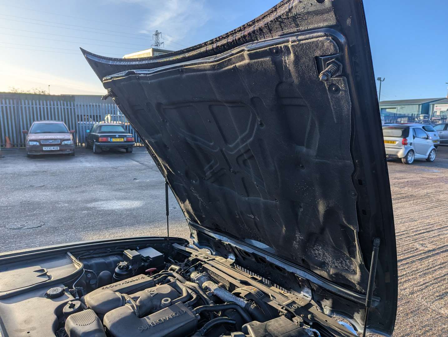 <p>1999 DAIMLER SUPER 4.0 V8 AUTO</p>