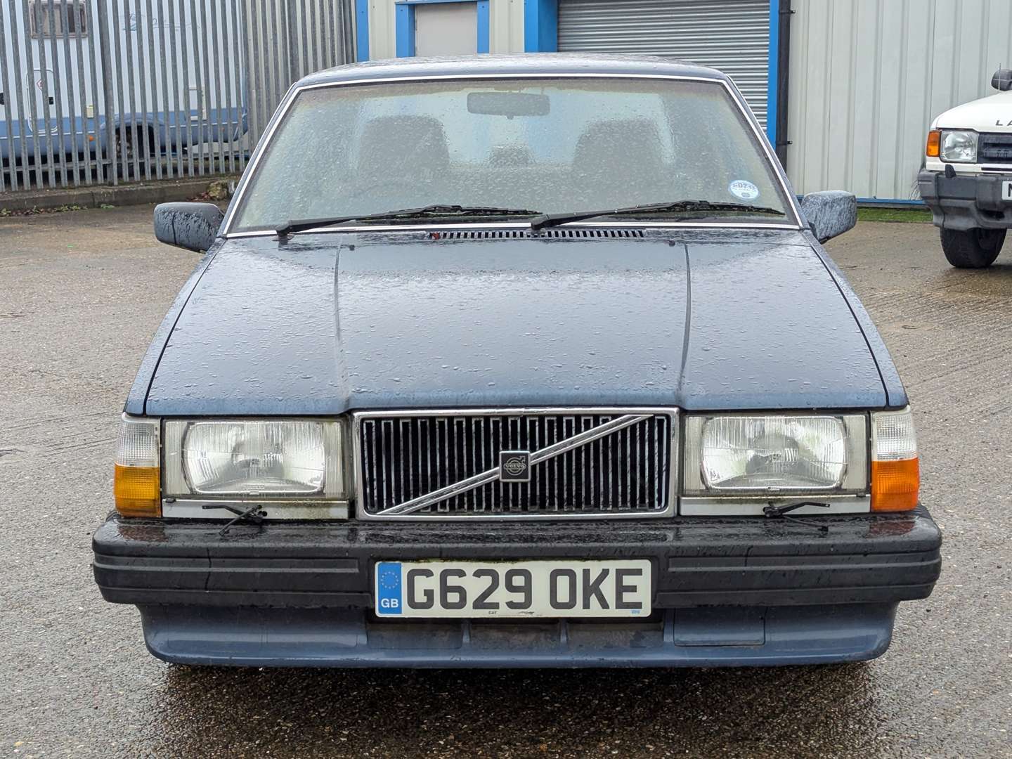 <p>1989 VOLVO 740 GLE AUTO</p>