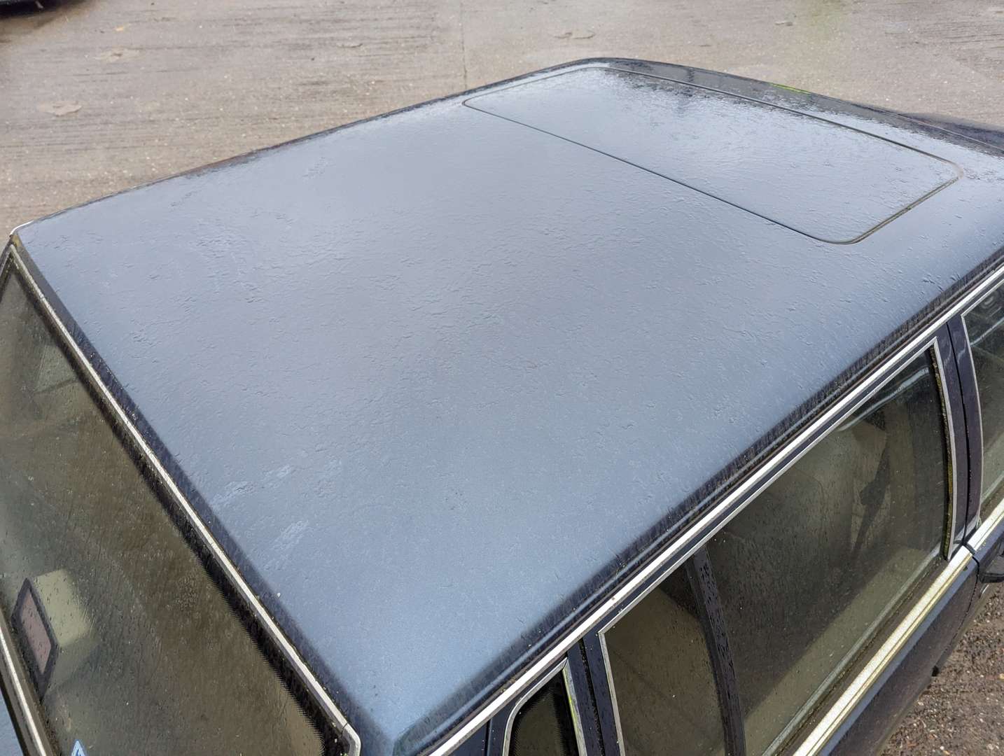 <p>1989 VOLVO 740 GLE AUTO</p>