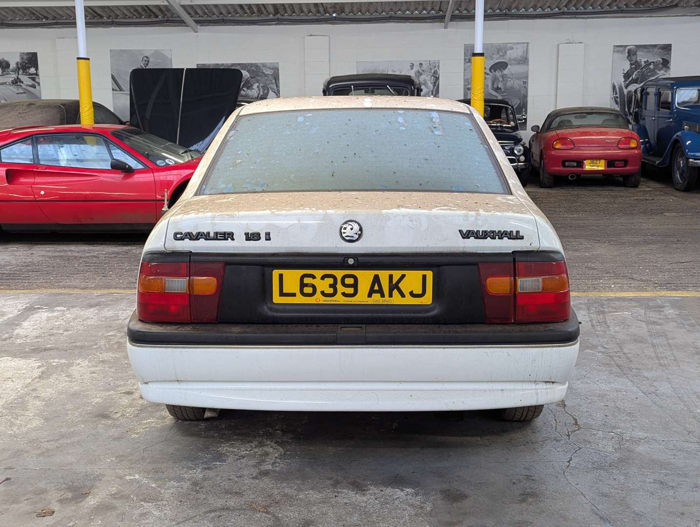 <p>1993 VAUXHALL CAVALIER GLS AUTO</p>