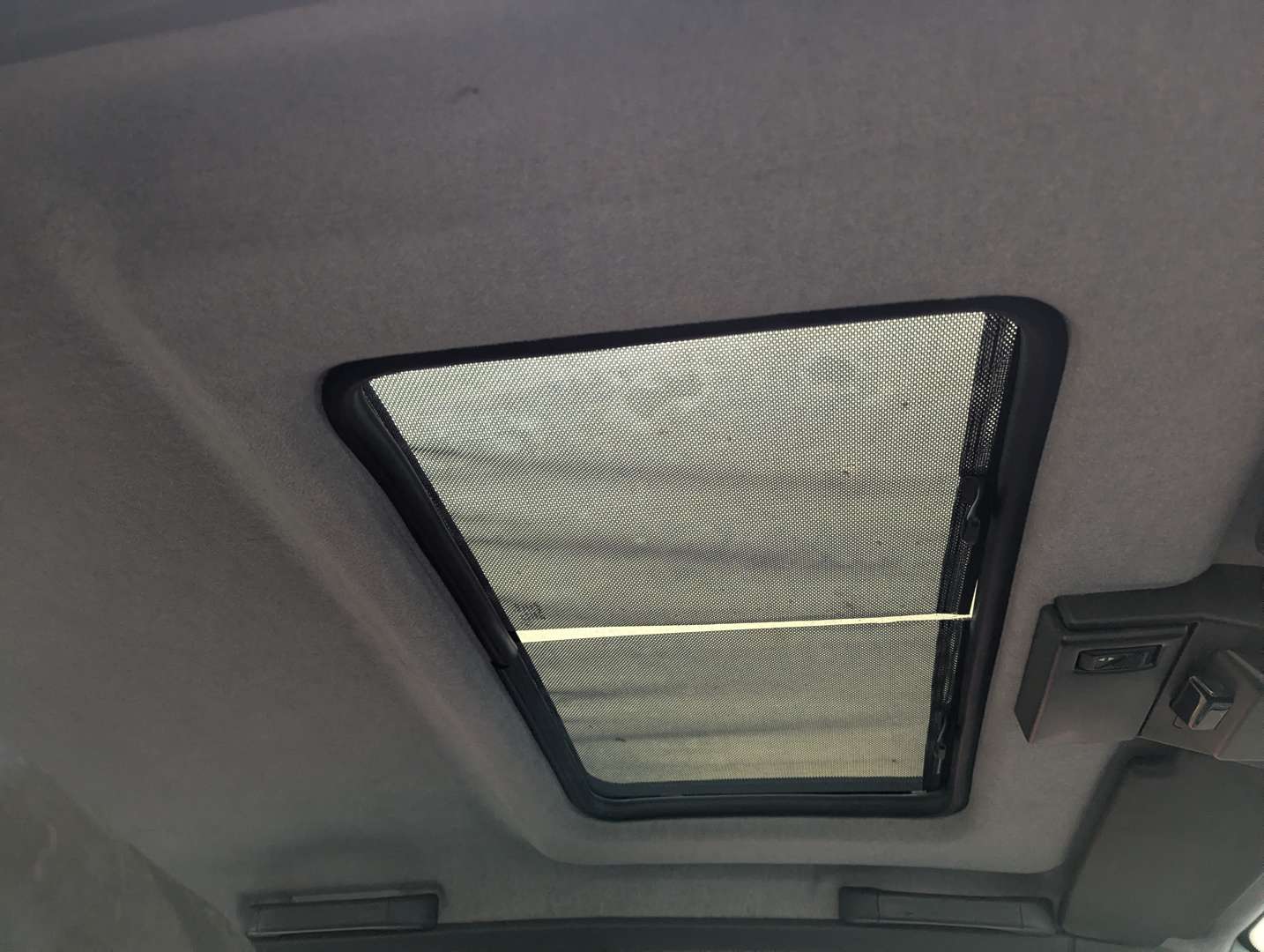 <p>1996 RENAULT CLIO RSI</p>