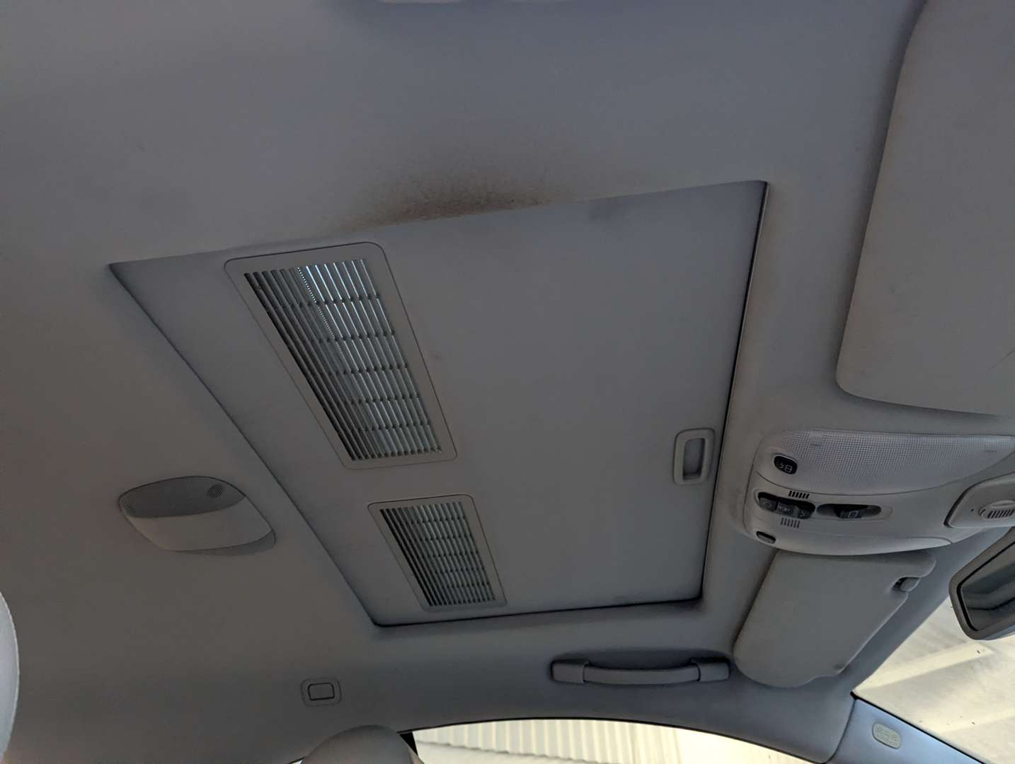 <p>2003 MERCEDES C215 CL500 AUTO</p>