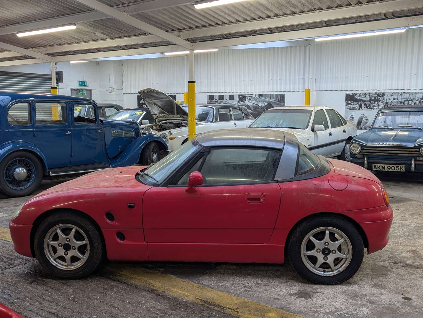 <p>1992 SUZUKI CAPPUCCINO</p>