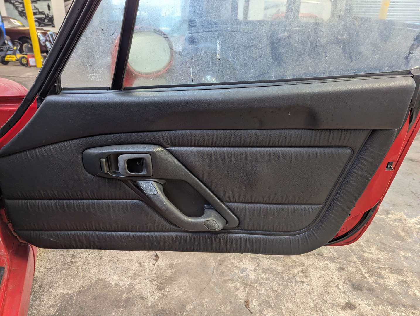 <p>1992 SUZUKI CAPPUCCINO</p>