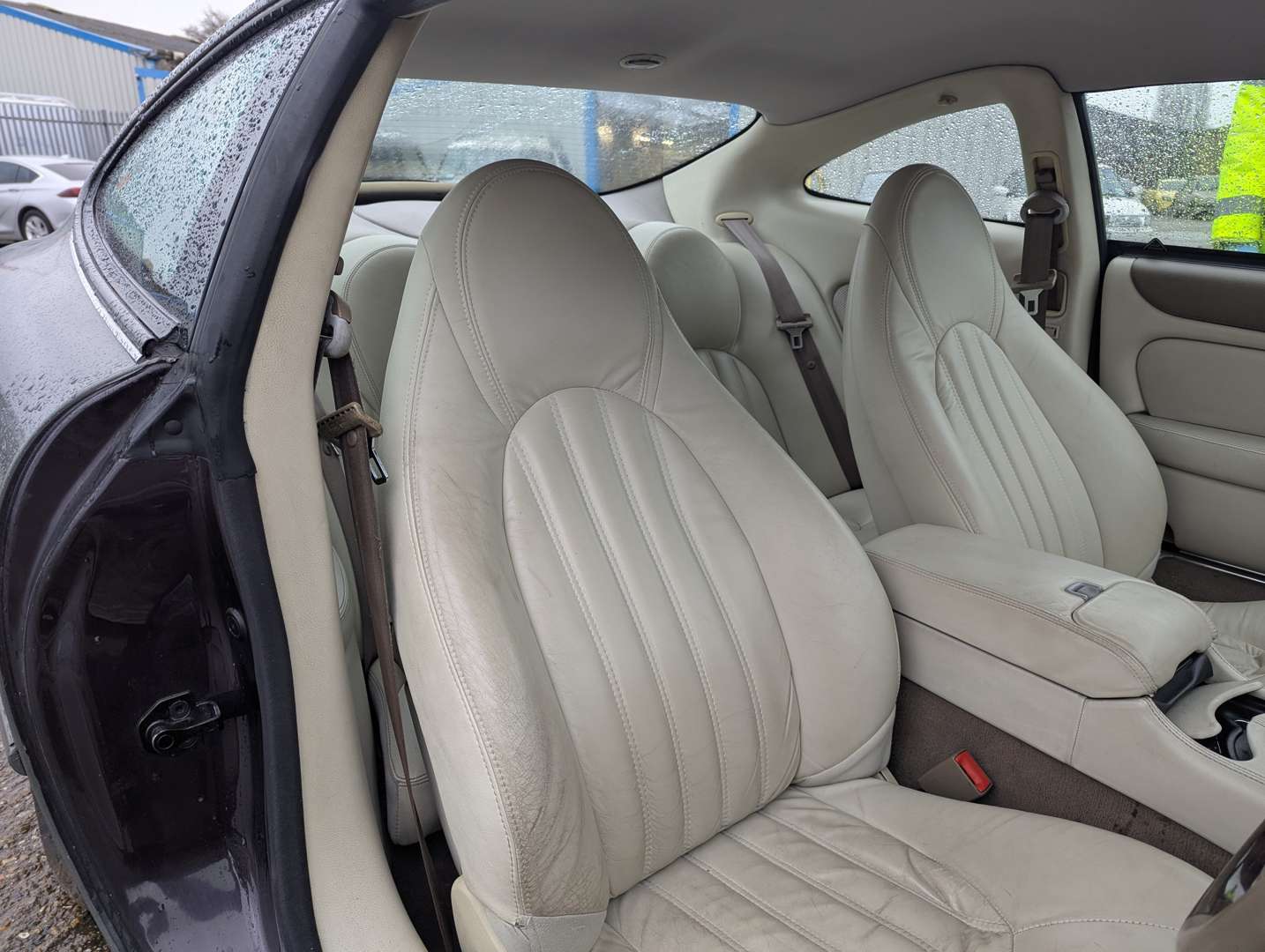 <p>1998 JAGUAR XK8 COUPE AUTO</p>