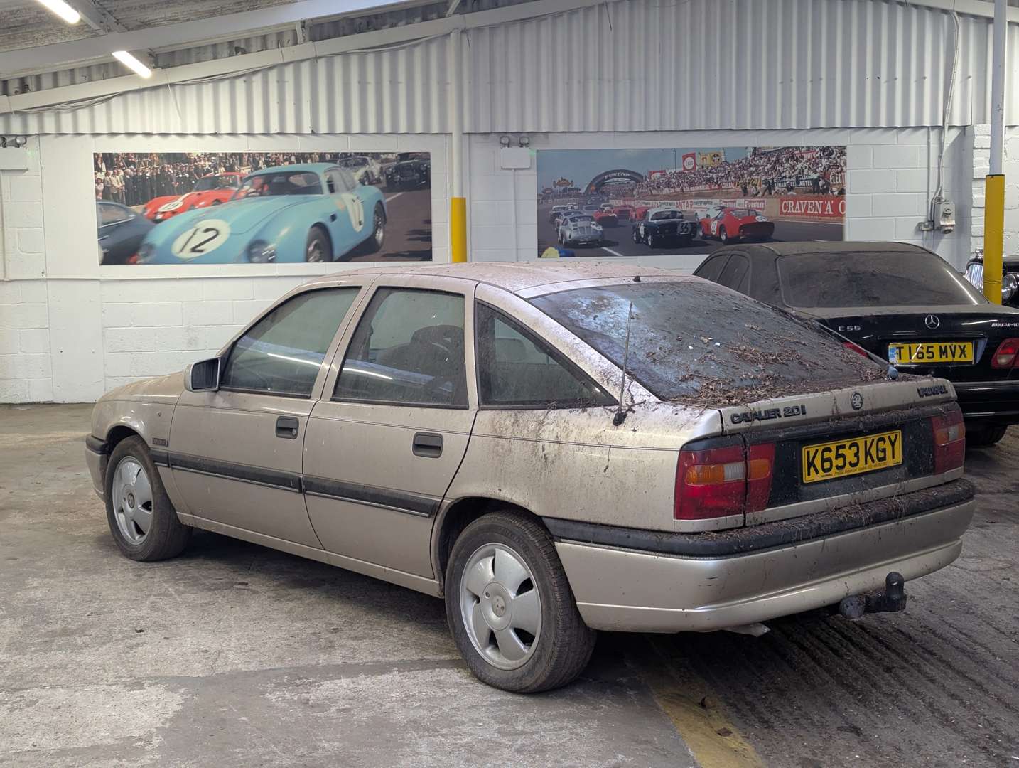 <p>1993 VAUXHALL CAVALIER DIPLOMAT AUTO</p>