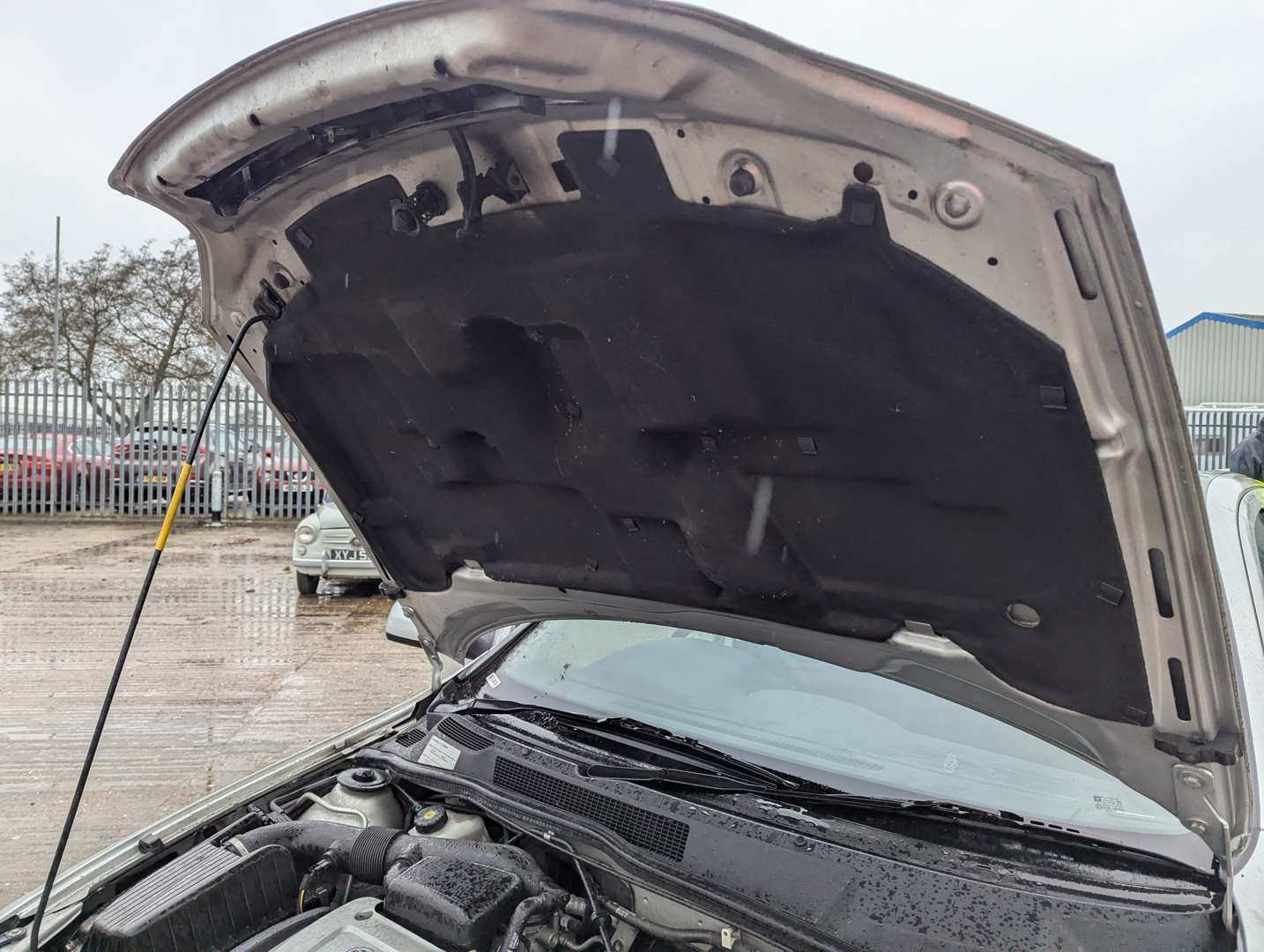 <p>2001 VAUXHALL ASTRA CLUB 16V</p>