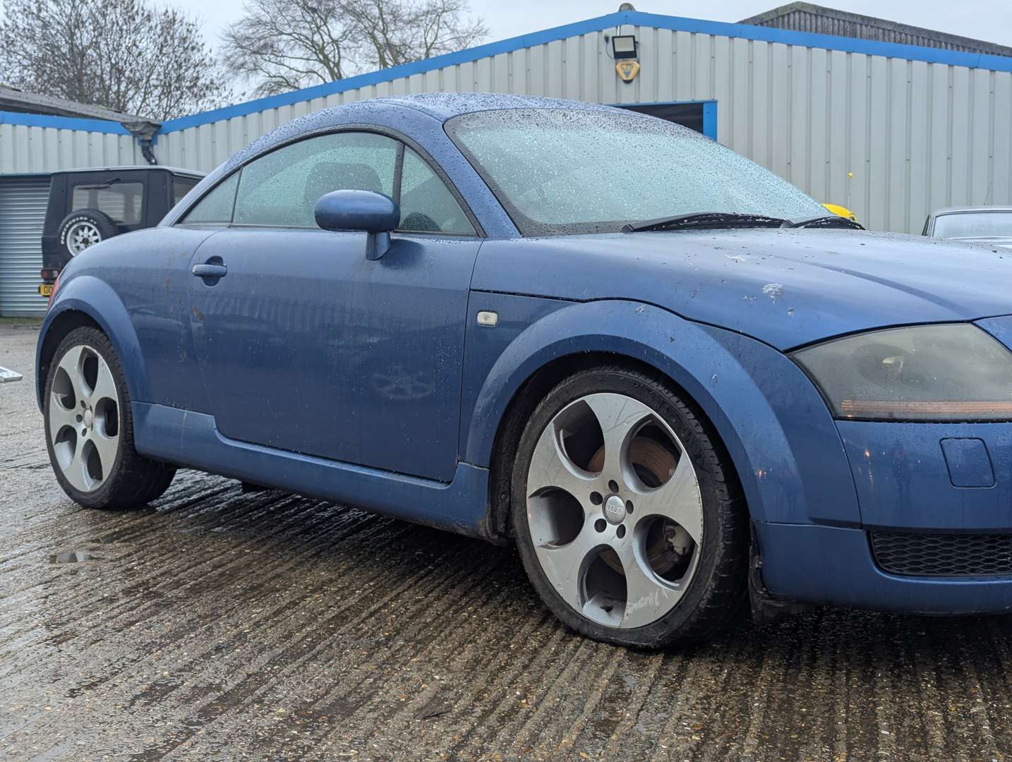 <p>1999 AUDI TT QUATTRO 225 BHP</p>
