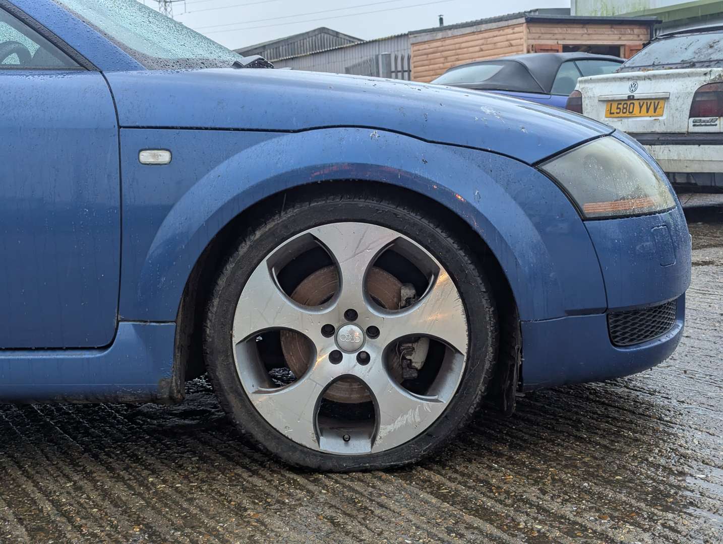 <p>1999 AUDI TT QUATTRO 225 BHP</p>