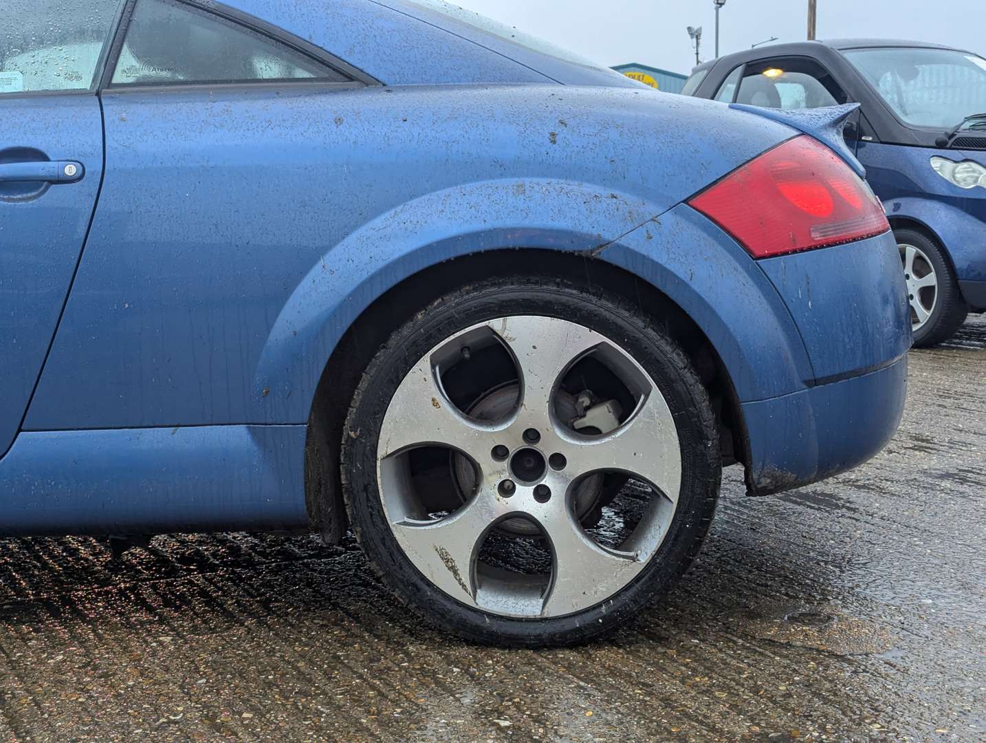 <p>1999 AUDI TT QUATTRO 225 BHP</p>