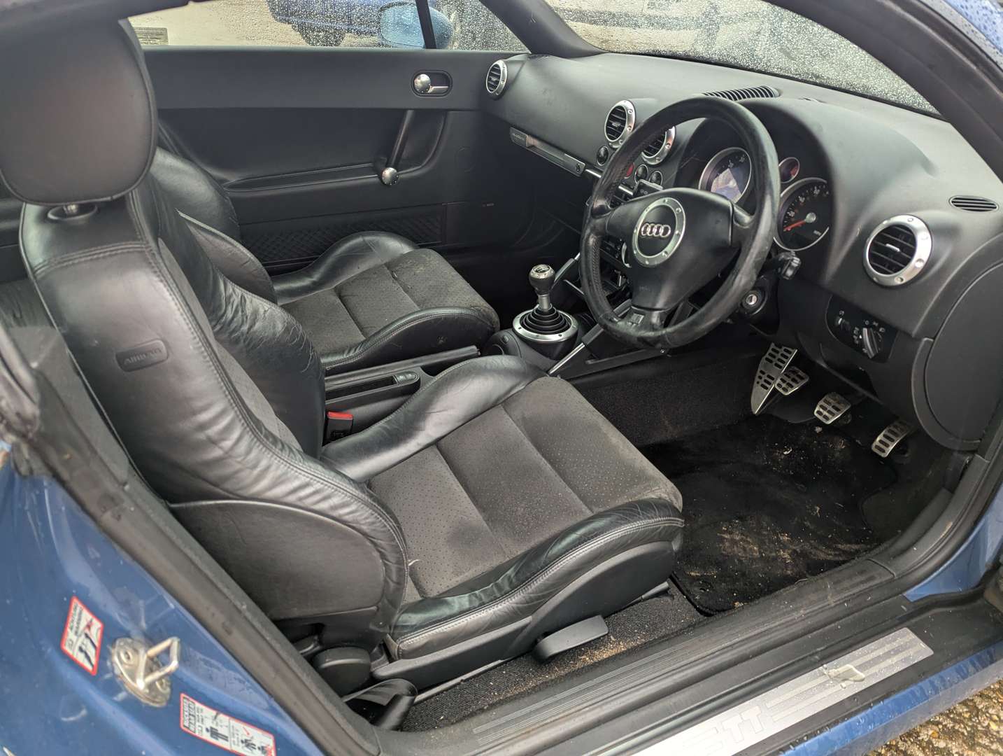 <p>1999 AUDI TT QUATTRO 225 BHP</p>