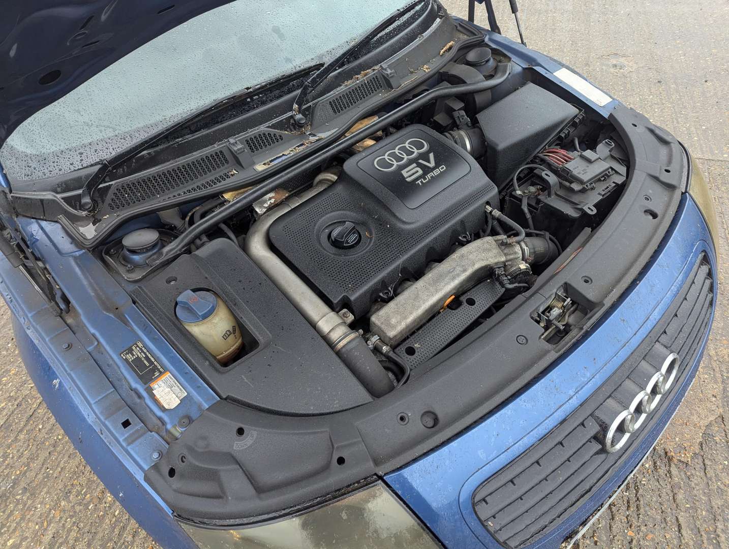 <p>1999 AUDI TT QUATTRO 225 BHP</p>