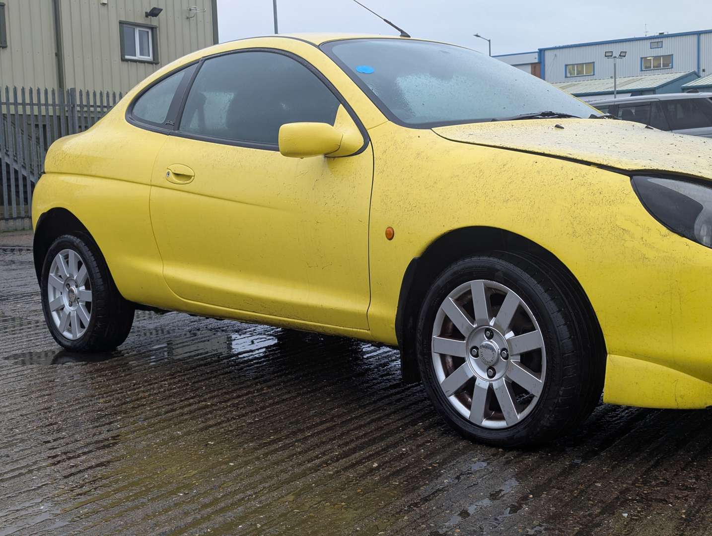 <p>2000 FORD PUMA MILLENNIUM</p>