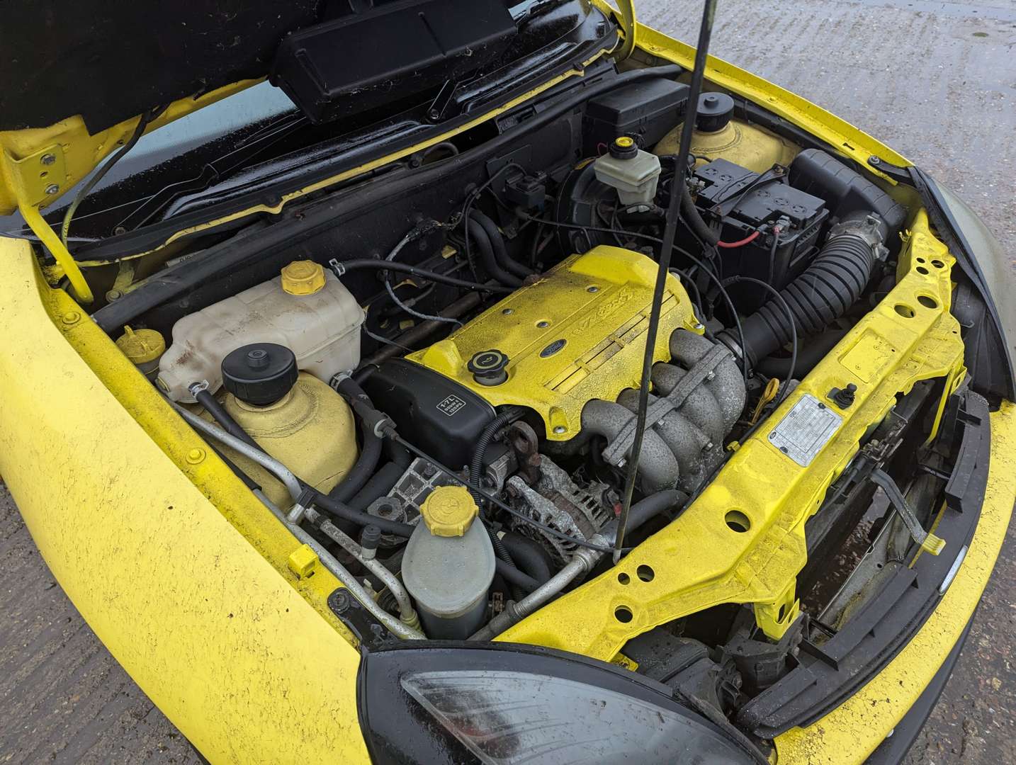 <p>2000 FORD PUMA MILLENNIUM</p>