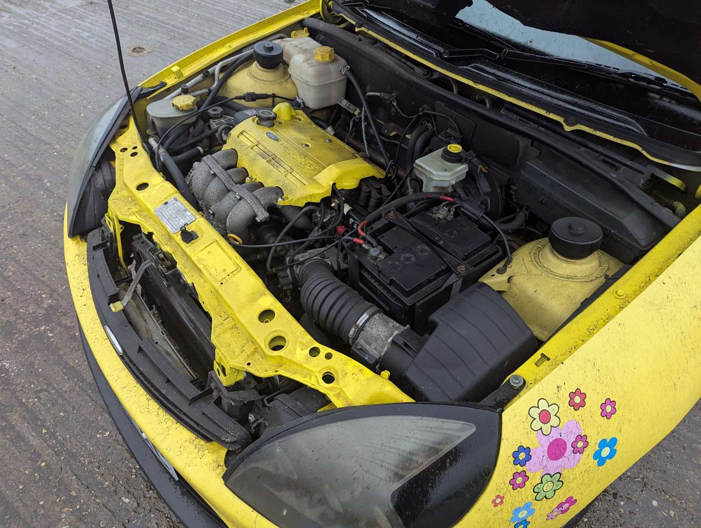 <p>2000 FORD PUMA MILLENNIUM</p>