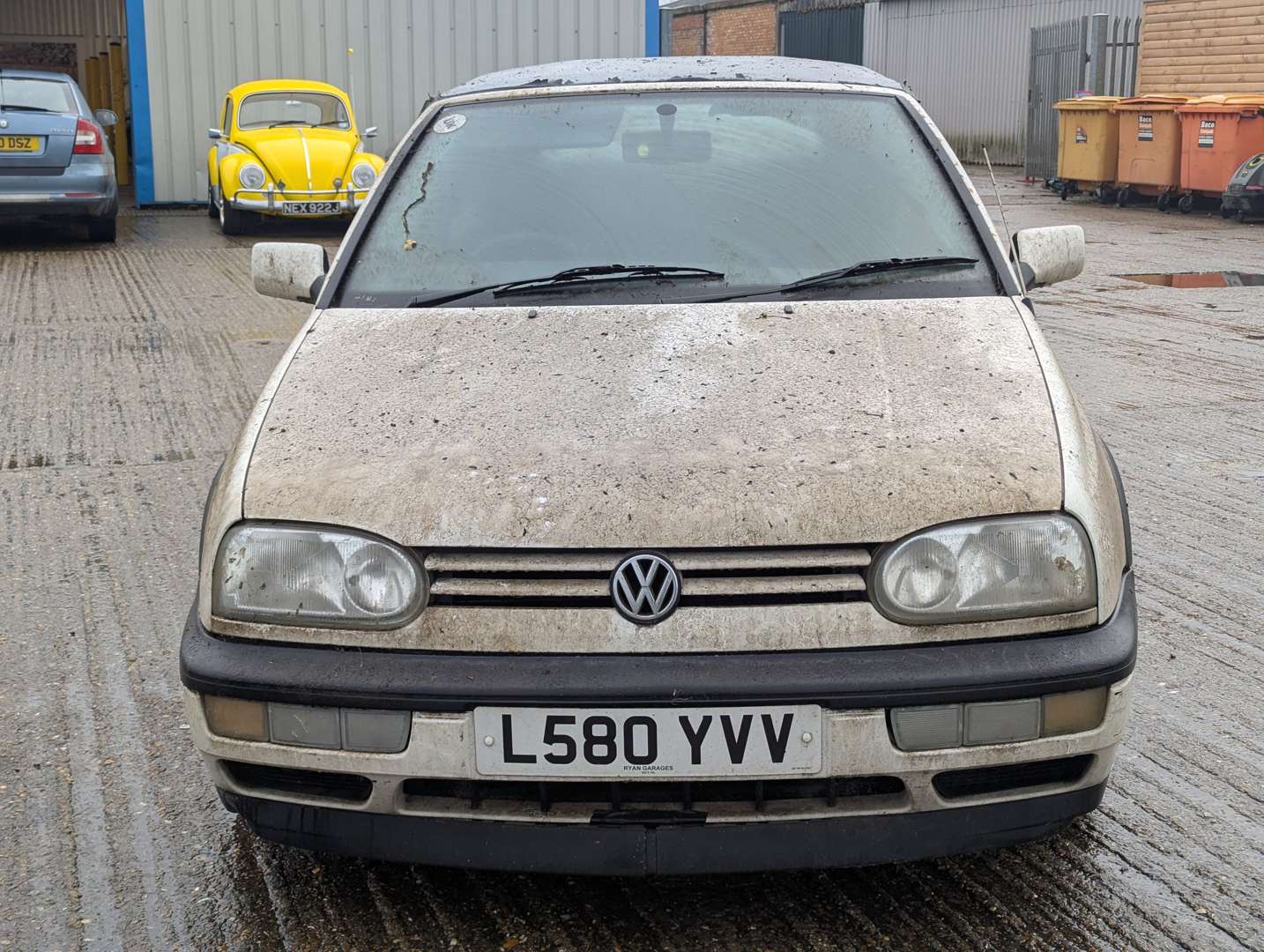 <p>1994 VW GOLF AVANTGARDE CABRIO</p>