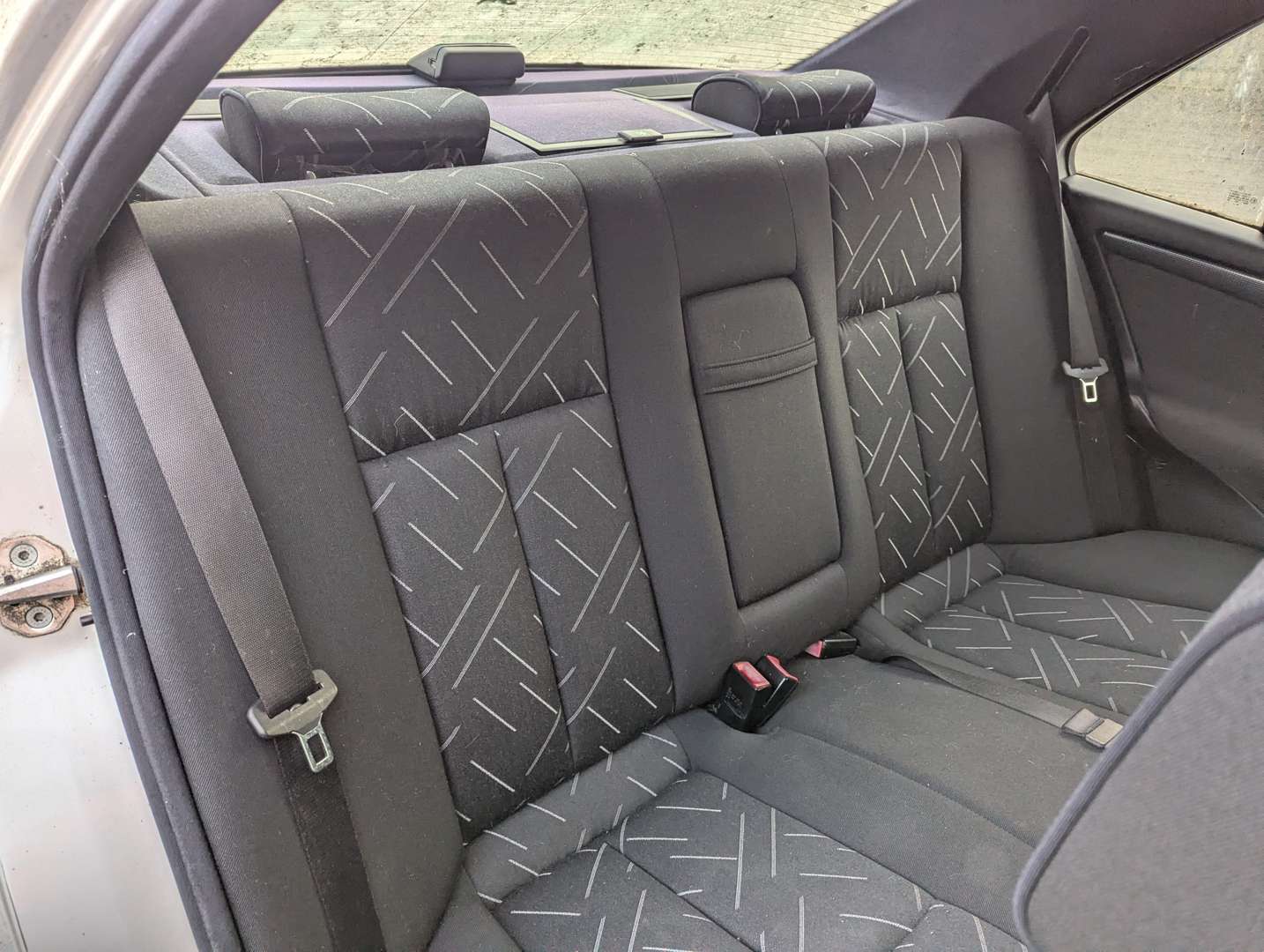 <p>1999 MERCEDES C200 SPORT AUTO</p>