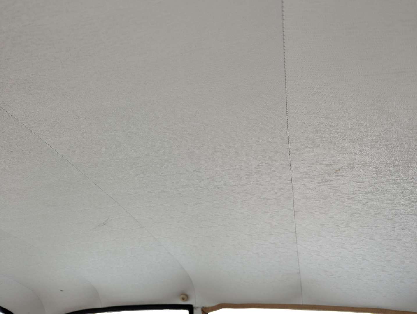 <p>1970 TRIUMPH HERALD 13/60 SALOON</p>