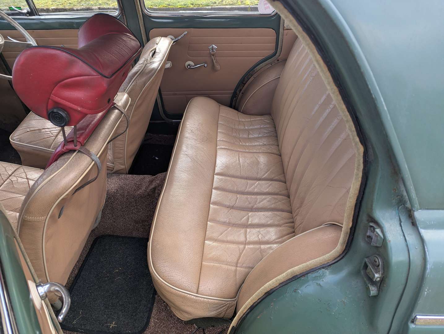 <p>1956 FORD PREFECT SALOON</p>
