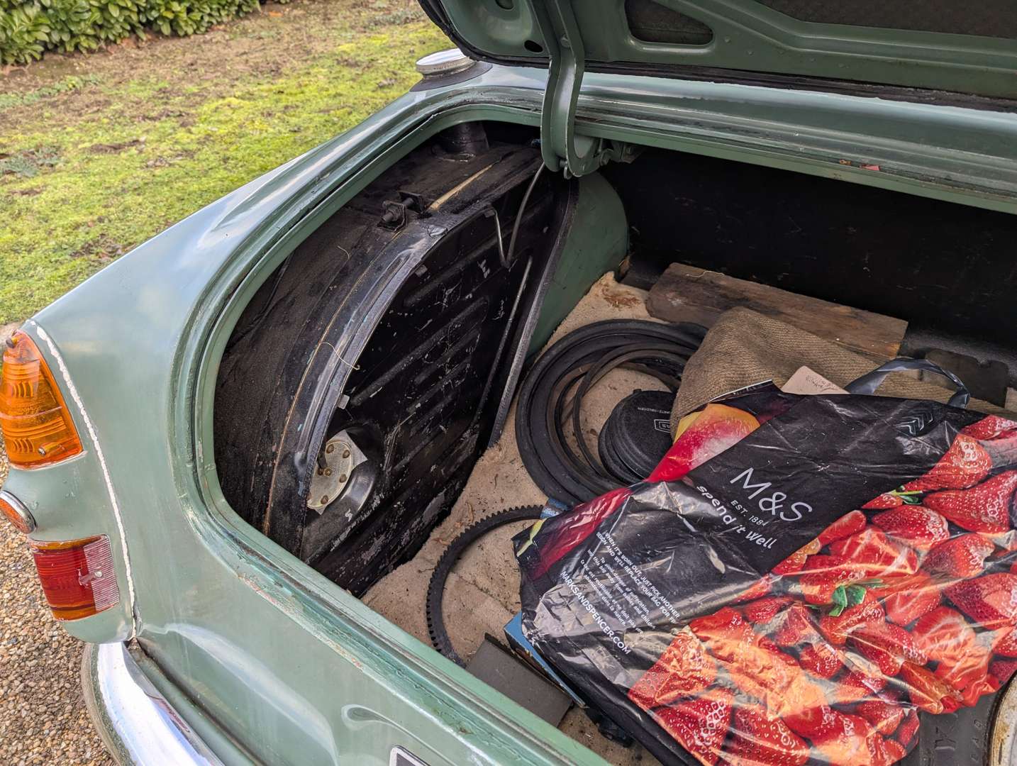 <p>1956 FORD PREFECT SALOON</p>