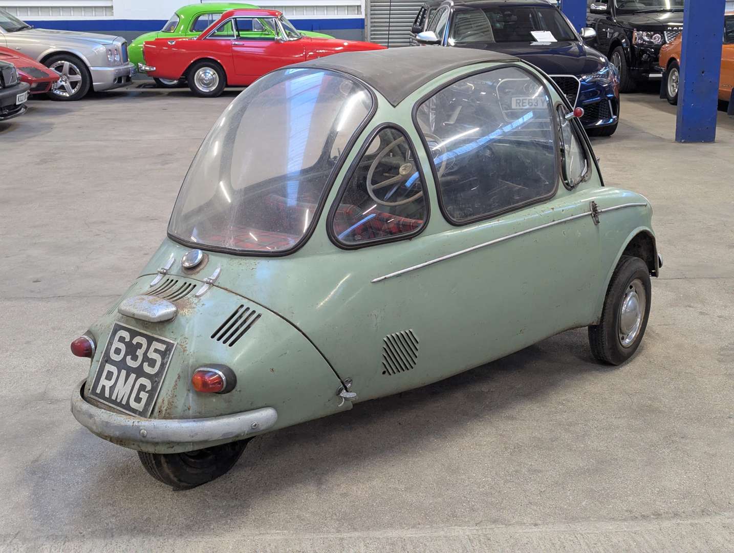 <p>1958 HEINKEL TROJAN</p>