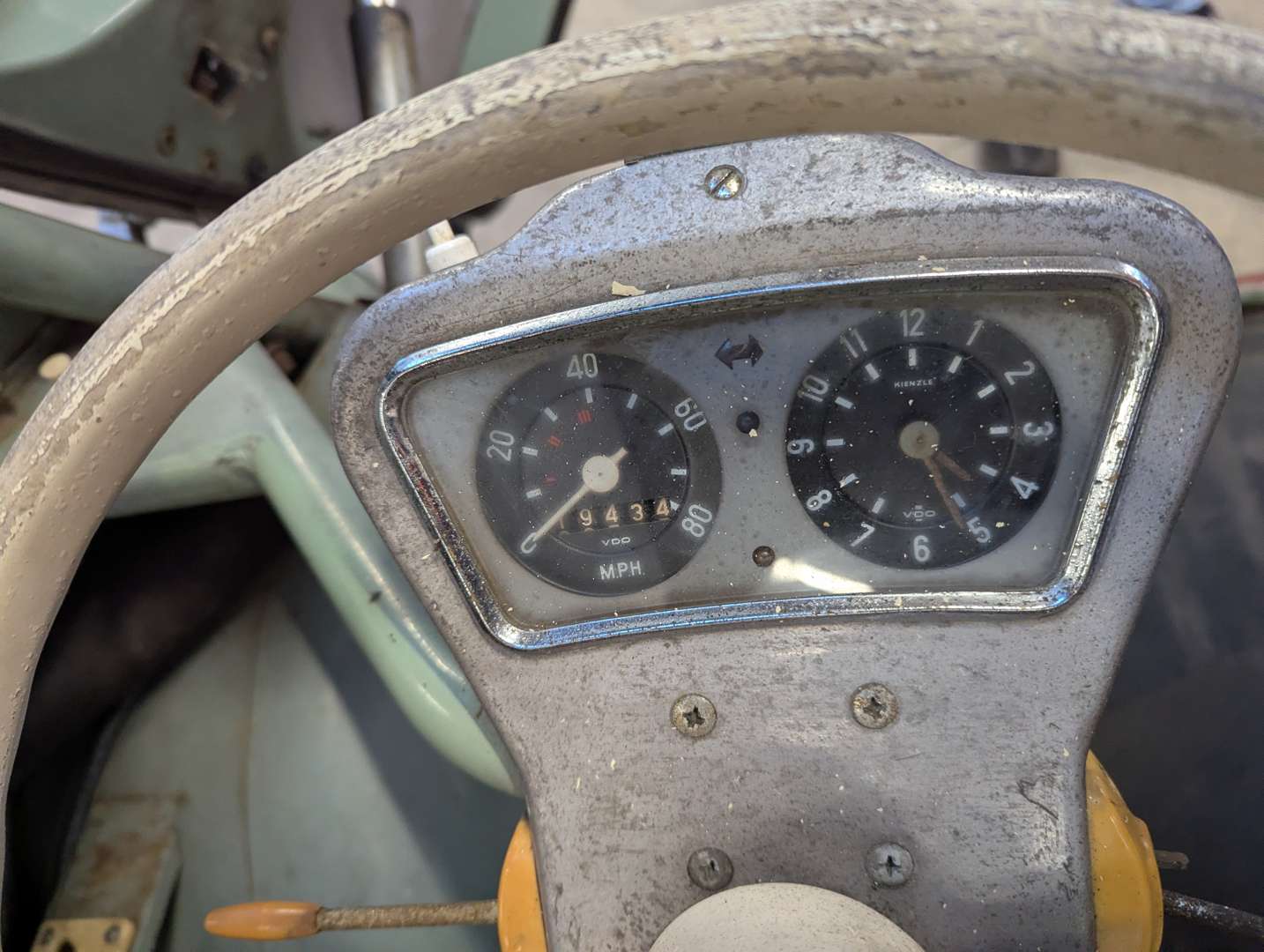 <p>1958 HEINKEL TROJAN</p>