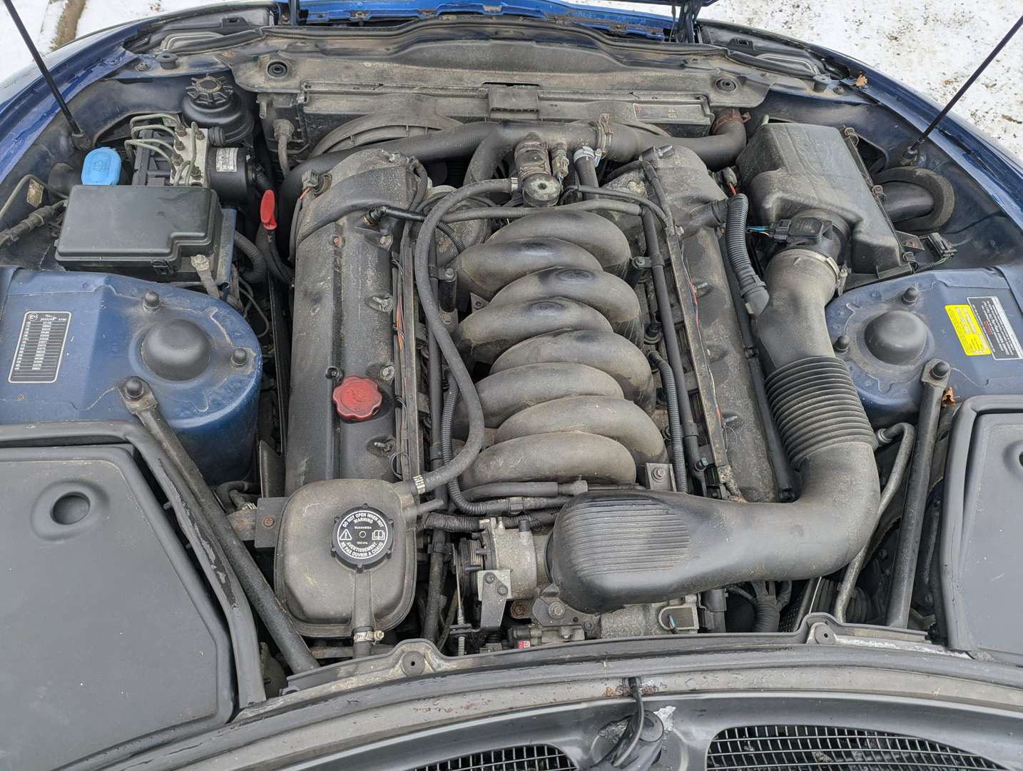 <p>1999 JAGUAR XK8 4.0 CONVERTIBLE AUTO</p>