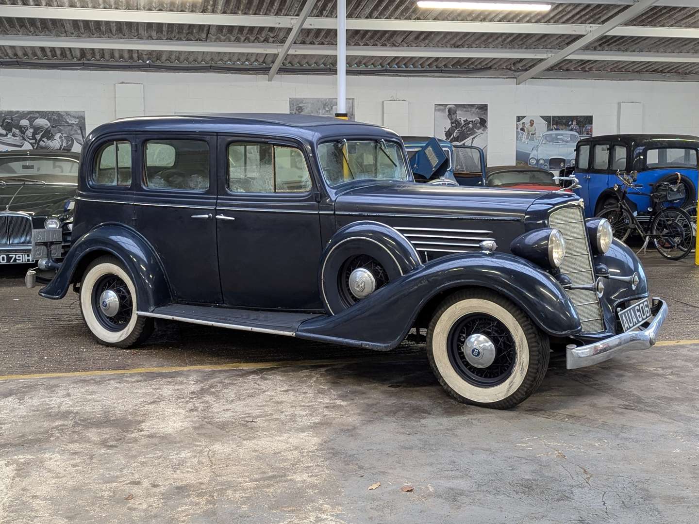 <p>1934 BUICK SERIES 50 SALOON</p>