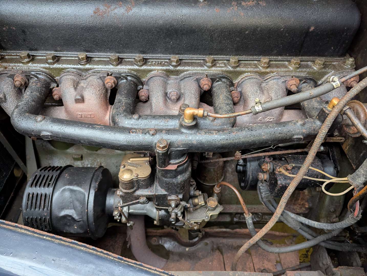 <p>1934 BUICK SERIES 50 SALOON</p>