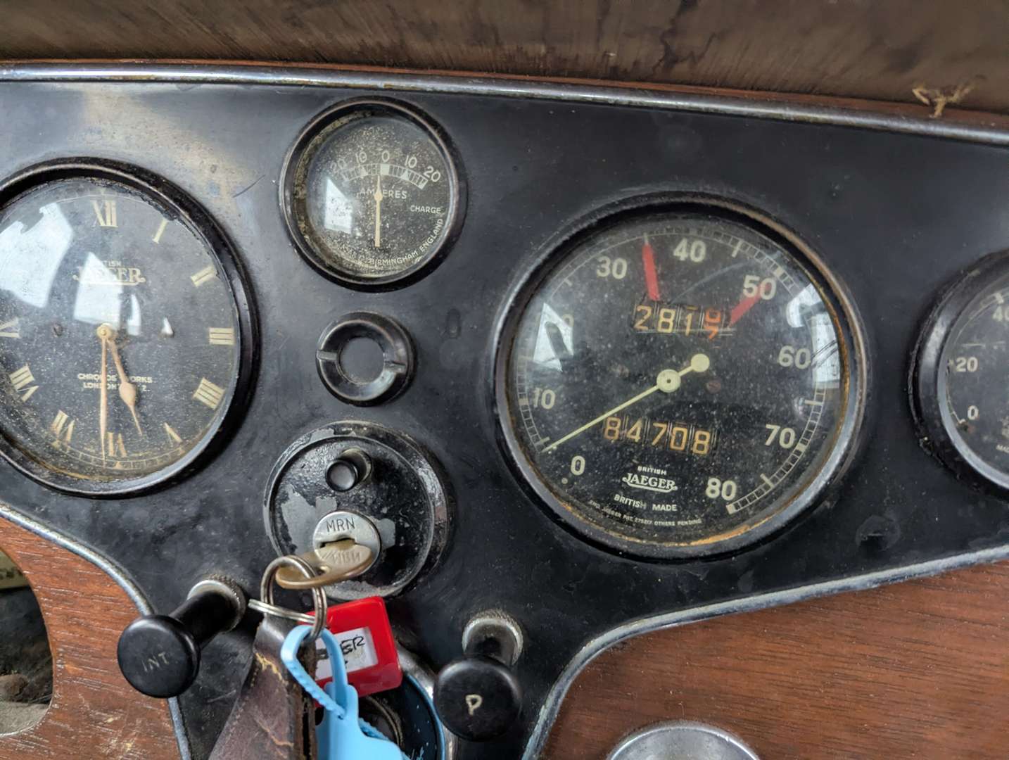 <p>1938 ROVER 10 SALOON</p>