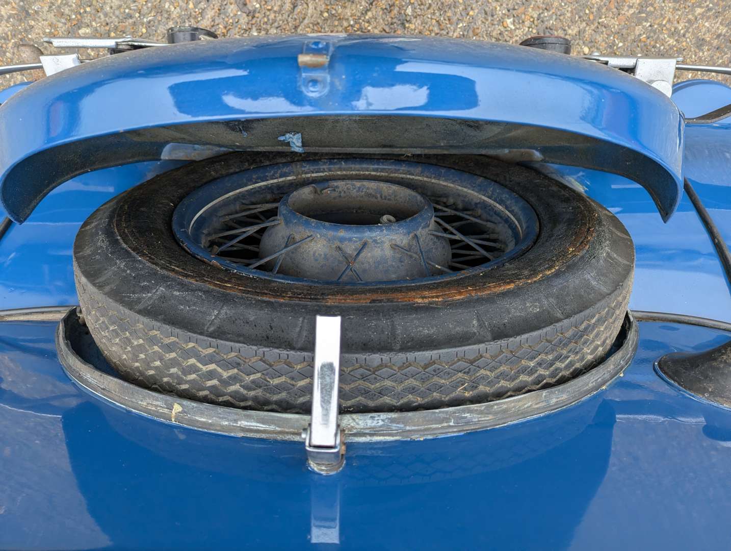 <p>1938 ROVER 10 SALOON</p>