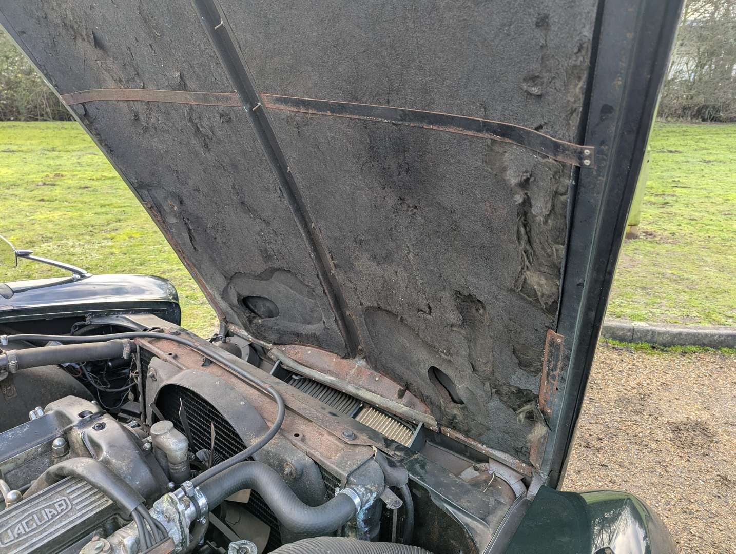 <p>1969 JAGUAR 420G MKX</p>