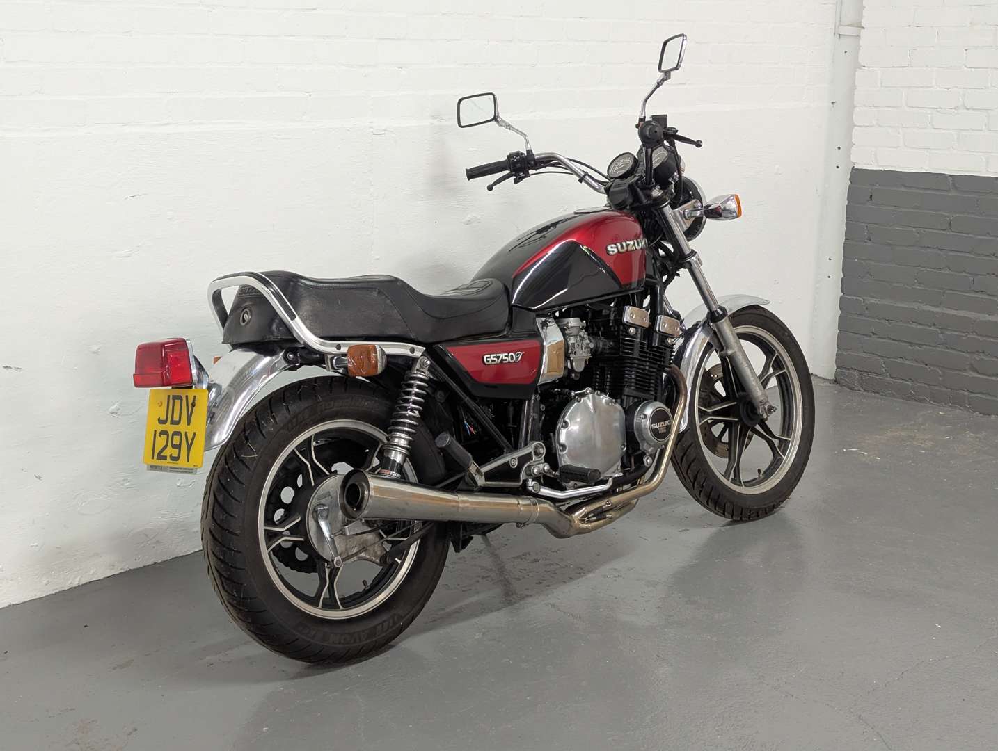 <p>1983 SUZUKI GS750 LT</p>